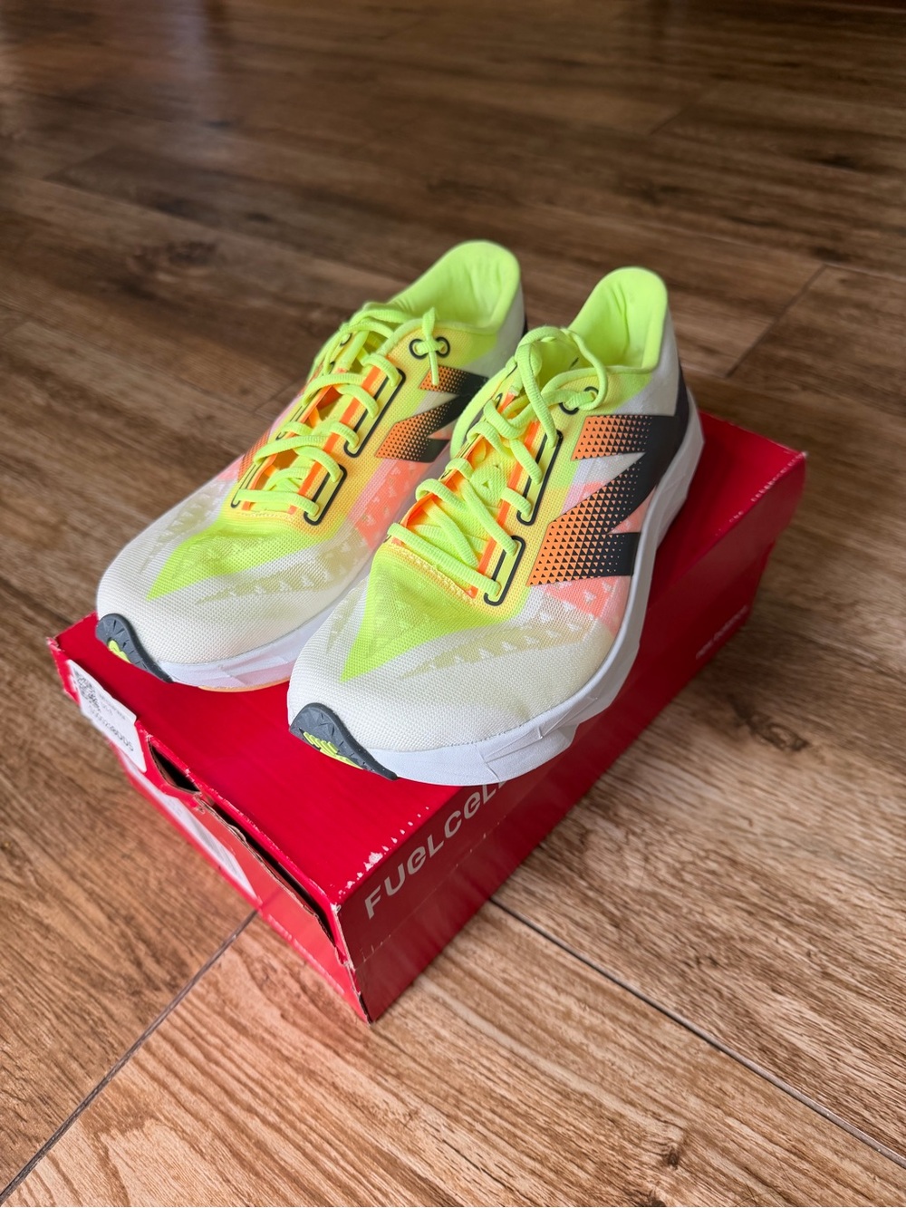 New Balance Fuel Cell Pulse-womens